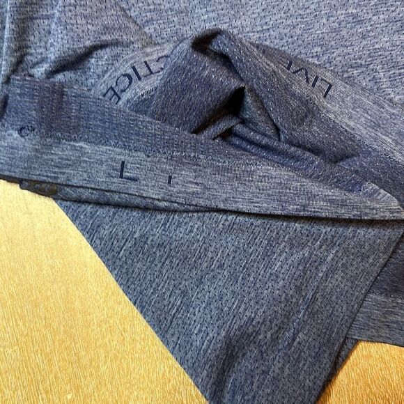 Lululemon Metal Vent Tech short sleeve - Picture 5 of 5